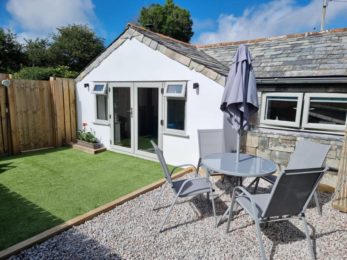The Old Pottery 2 Person Dog Friendly Cottage Delabole エクステリア 写真
